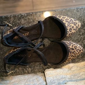 Aerosoles women’s shoes - size 8.5